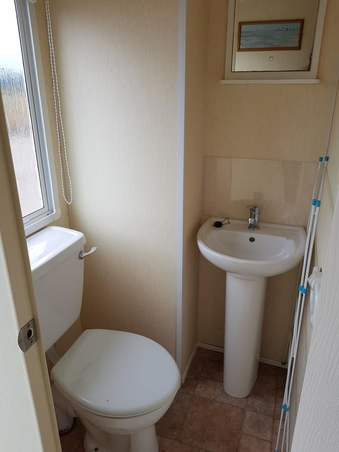 Pitch & Canvas - Self Catering At Broad Oak Farm Otel Tattenhall Dış mekan fotoğraf